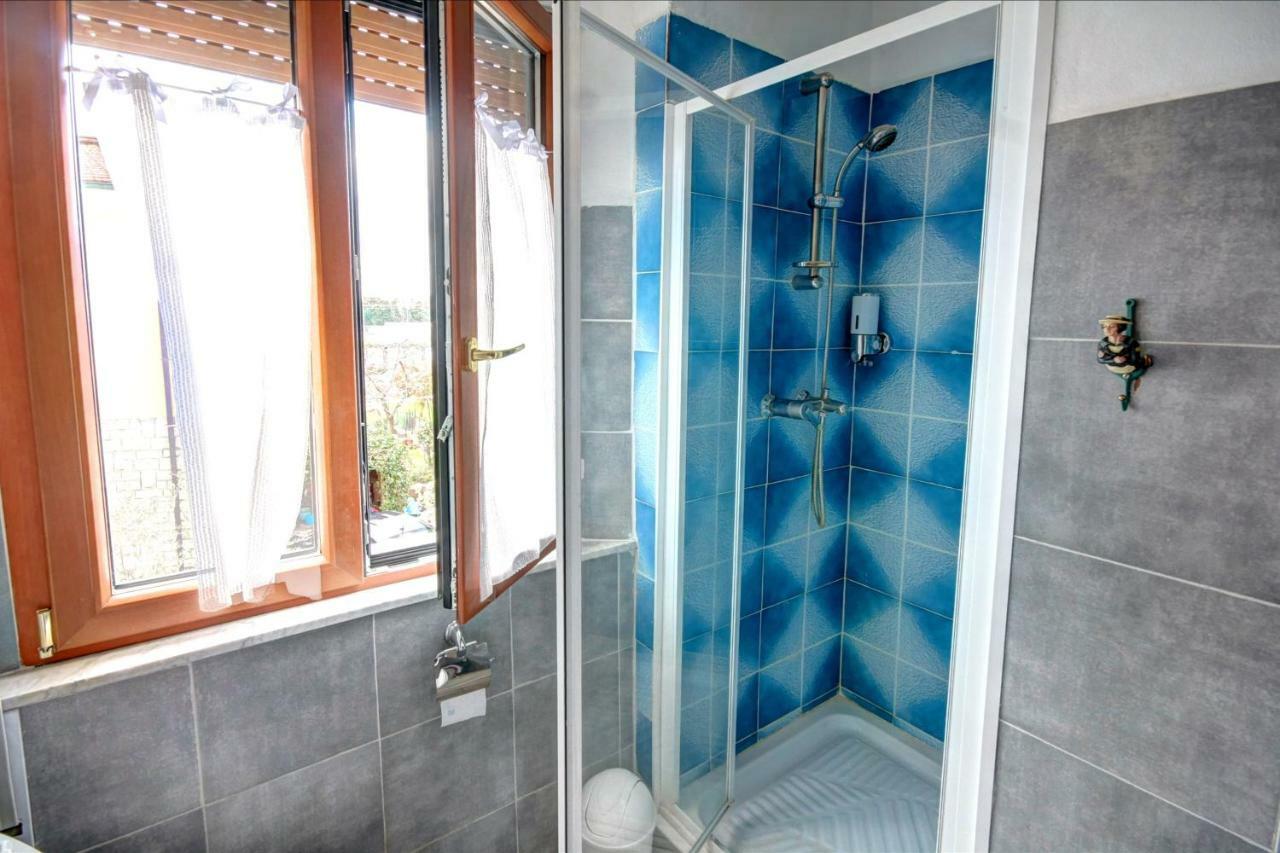 Maison Bury ราโปลาโนแตร์เม ภายนอก รูปภาพ